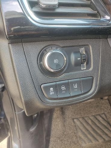 Продажа авто: Chevrolet Spark: 2018 г., 1 л, Вариатор, Бензин, Хэтчбэк — 7