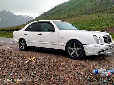порш авто: Mercedes-Benz E-Class: 1995 г., 3.2 л, Автомат, Газ, Седан — 2