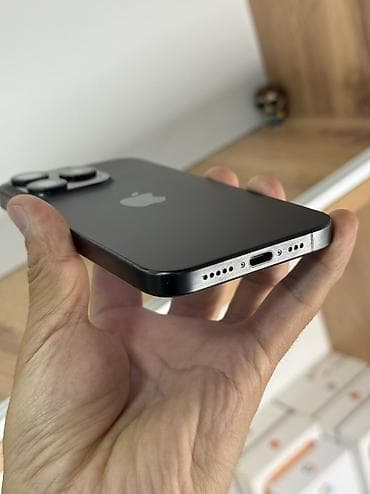 iphone 14 pri: IPhone 15 Pro, Б/у, 256 ГБ, Black Titanium, Защитное стекло, Чехол, 86 % — 7