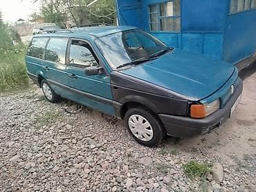 Volkswagen Passat: 1991 г., 1.8 л, Механика, Бензин, Универсал — 7