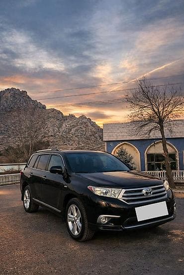 Toyota Highlander: 2013 г., 3.5 л, Автомат, Бензин, Кроссовер — 1