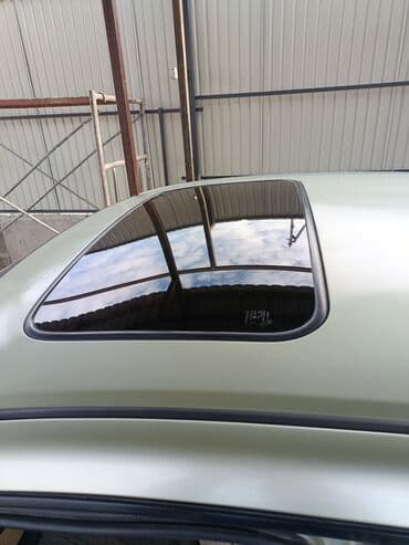 дом на колесах трейлер: Honda Civic: 2004 г., 1.7 л, Автомат, Бензиновая, Седан — 13