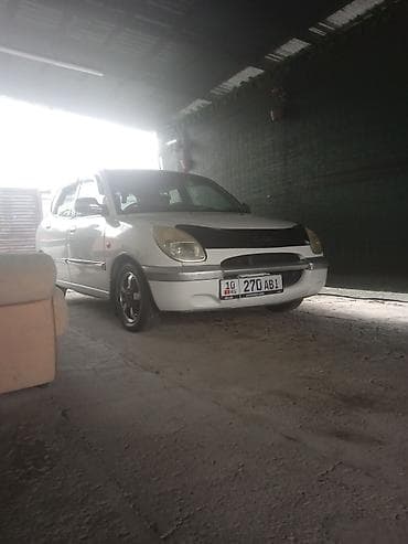 задние фары нексия 2: Toyota Duet: 2000 г., Автомат, Хэтчбэк — 4