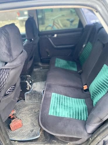 Audi 100: 1993 г., 2 л, Седан