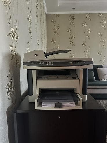 МФУ HP LaserJet M1522nf Функции: - печать, копирование, сканирование