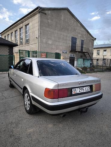 Audi 100: 1993 г., 2 л, Механика, Газ, Седан — 5