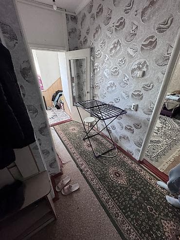 микра: 1 комната, 33 м², 105 серия, 5 этаж, Косметический ремонт — 2