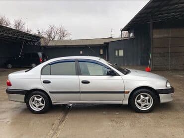 кона авто: Toyota Avensis: 2000 г., 1.6 л, Механика, Газ, Седан — 4