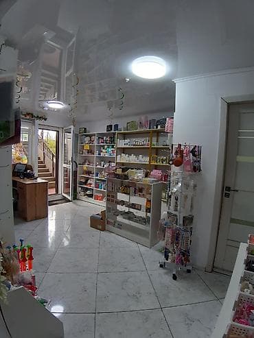 первой: Продажа магазинов В жилом доме, 35 м², Цокольный этаж этаж — 6