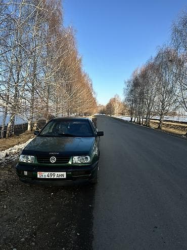 транс: Volkswagen Vento: 1995 г., 1.8 л, Автомат, Седан — 3