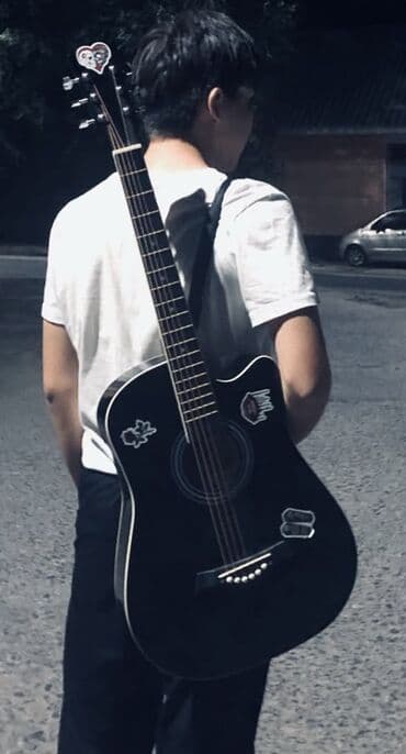 гитара буу: Акустическая гитара 39" - Размер: 39 дюймов (подойдёт подросткам и — 1