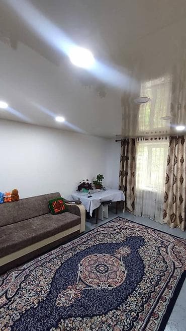 заря квартира: 2 комнаты, 38 м², 1 этаж — 4