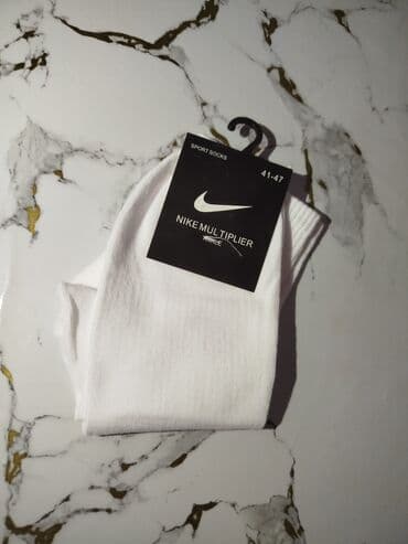 срочно продаю в связи с переездом: Белые спортивные носки с логотипом Nike. Бесплатная доставка толька по — 2