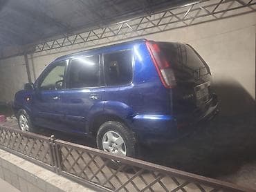 step 2: Nissan X-Trail: 2003 г., 2.2 л, Ручные, Дизель, Кроссовер — 1