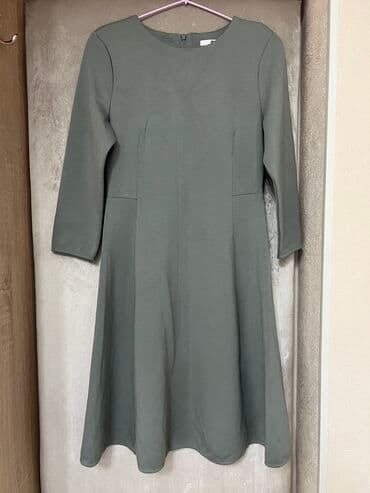 женская одежда больших размеров франция: Новое платье Uniqlo размер S XS — 1