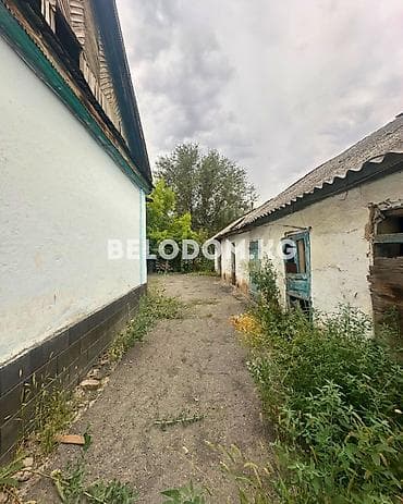 туз село: 🏠Продается дом в с. Петровка Нижняя зона, от трассы - 200м 🟡Саманный — 2