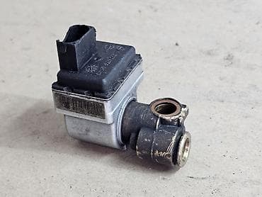 Күйүүчү май бактары: Күйүүчү май аппаратурасы Mercedes-Benz 1998 г., Колдонулган, Оригинал, Германия — 1