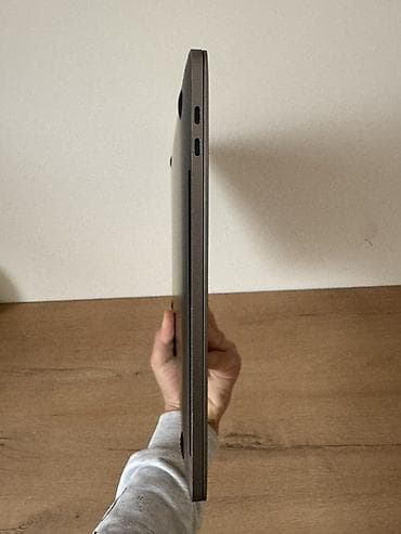 red magic 6: Apple MacBook (серый космос) - Корпус из алюминия, диагональ 13–14" — 2