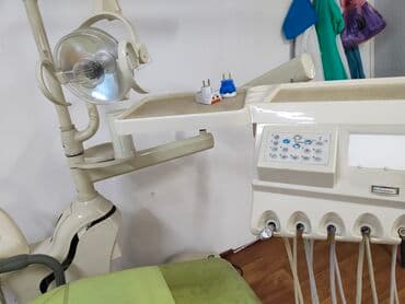 Медицинское оборудование: Срочно продается стом кресло 1 шт 100,000 каждый — 2