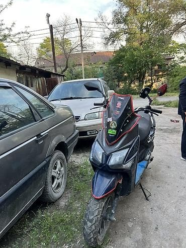 мопед спортивный: Скутер/мопед городского типа - Кузов: спортивный дизайн, агрессивная — 1