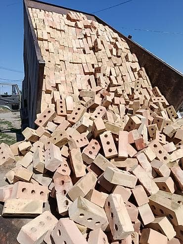 КИРПИЧ Продаю кирпичи высокого качества без посредников прямой