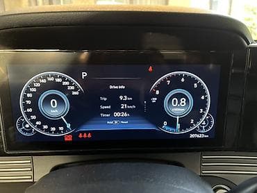 шиток прибора: Hyundai Grandeur: 2021 г., 3 л, Автомат, Газ, Седан — 10