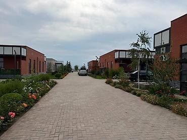 бостери комнаты: Продаётся коттедж в ALPHA WHITE RESORT 4 комнатная студия. 📍 с — 4
