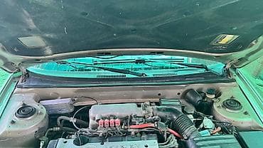 Транспорт: Hyundai Elantra: 2001 г., 2 л, Механика, Бензин, Седан — 7