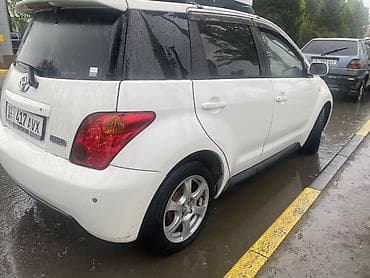 обмен дома: Toyota Ist: 2003 г., 1.3 л, Автомат, Бензин, Хэтчбэк — 3