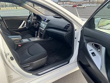 бэушные шины: Toyota Camry: 2010 г., 2.5 л, Автомат, Бензин, Седан — 4