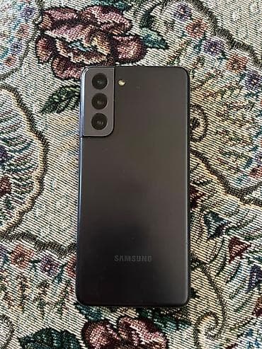 one plus: Samsung Galaxy S21 5G, Б/у, 256 ГБ, цвет - Черный, 1 SIM — 1