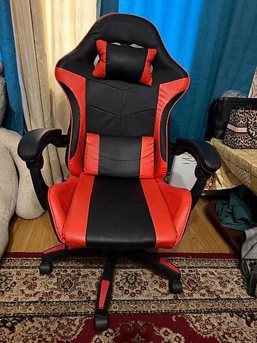 игровые креслы: Игровое кресло с эргономичной спинкой и подголовником - Дизайн — 1