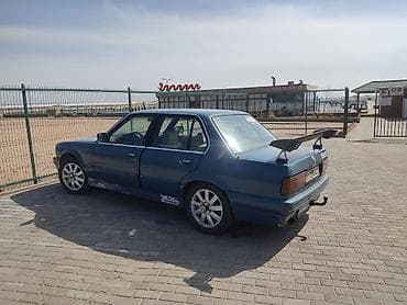 краска для авто: BMW 3 series: 1988 г., 2.5 л, Ручные, Дизель, Седан — 2