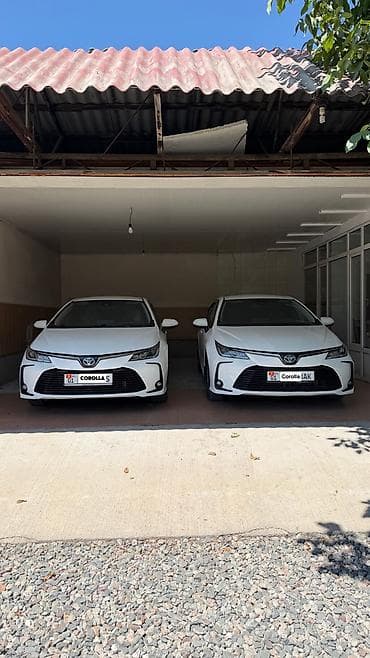 авто прод: Toyota Corolla: 2022 г., 1.8 л, Вариатор, Гибрид, Седан — 1