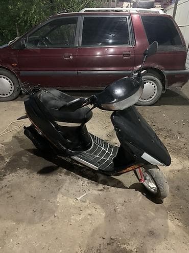 50: Тип скутера Honda, 50 куб. см, Бензин, Б/у — 1