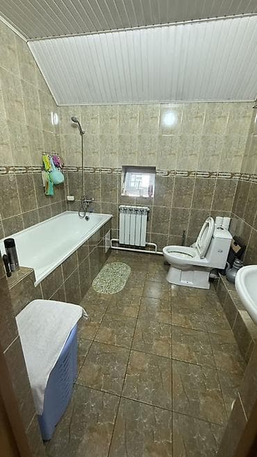 Недвижимость: Продается 2 этажный дом в Арча Бешике улица Кен Кол! Площадь дома — 9