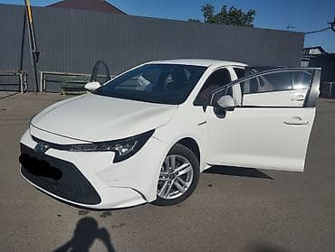 карол: Toyota Corolla: 2021 г., 1.8 л, Автомат, Гибрид, Седан — 3