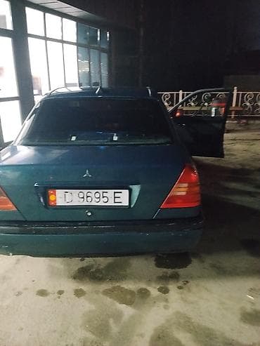 Mercedes-Benz C-Class: 1994 г., Седан — 2