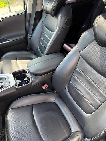 sprinter 4x4: Toyota RAV4: 2019 г., 2.5 л, Автомат, Гибрид, Кроссовер — 3