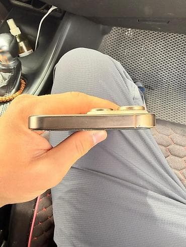 umiio p80 pad: IPhone 16 Pro Max, Б/у, 256 ГБ, White Titanium, 93 % — 4