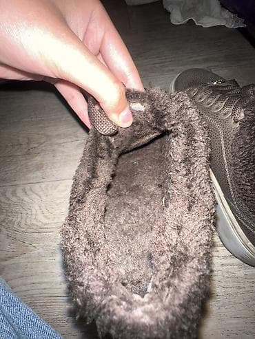 кроксы зимние: Тёплые зимние кеды/кроссовки с меховой отделкой внутри. - Цвет — 2