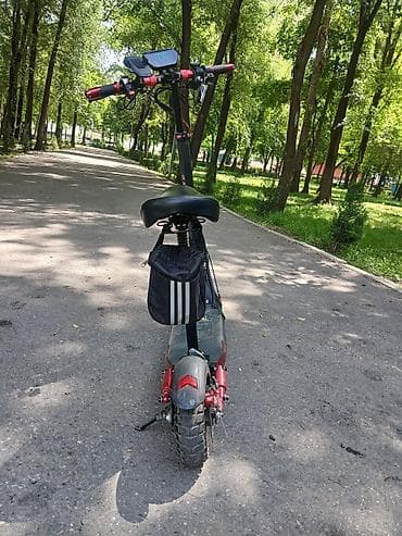 kugoo kg: Электросамокат, Kugoo, Б/у — 3
