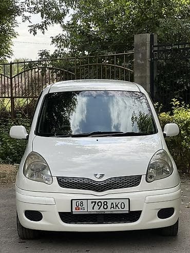 Toyota Funcargo: 2004 г., 1.3 л, Автомат, Бензин, Минивэн at lalafo.kg Toyota Funcargo: 2004 г., 1.3 л, Автомат, Бензин, Минивэн