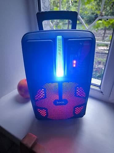 jbl 760: Портативная акустическая система Hoco с LED‑подсветкой - Форм‑фактор — 2