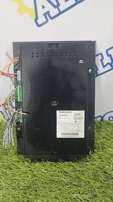 Volvo XC90 T6 v-2.9 2003 год усилитель звука