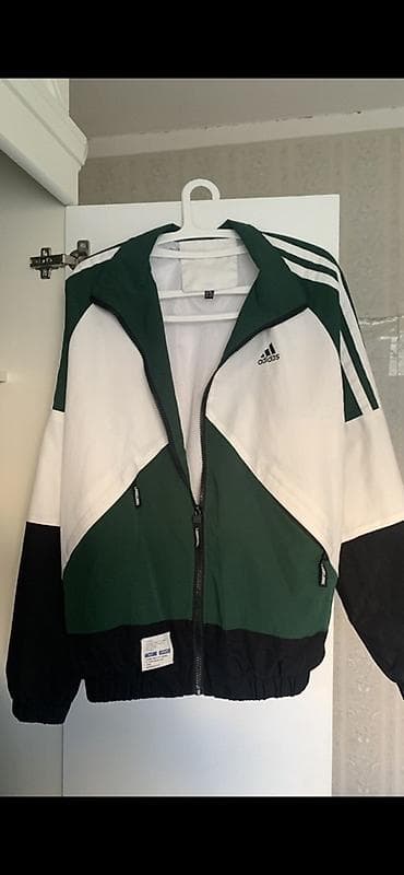 pro force: Спортивная куртка-ветровка Adidas
Размер 2хл но маломерка — 1