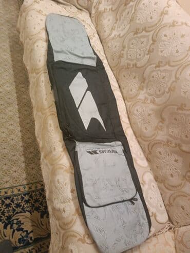 Чехол сумка оригинал фирмыTrespass, вмещается шлем ботинки сноуборд в