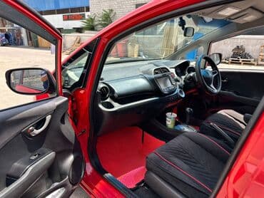 авто с последующим выкупом бишкек фит: Honda Fit: 2009 г., 1.5 л, Вариатор, Бензин, Хетчбек — 9