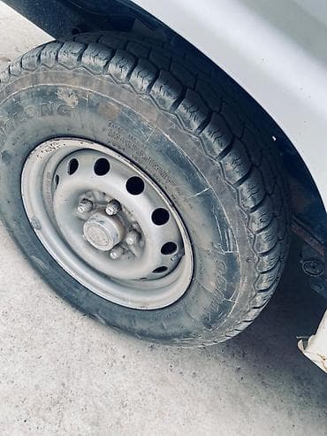 nissan vanetta: Легкий грузовик, Hyundai, Стандарт — 4