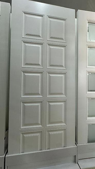 Межкомнатная дверь классического дизайна с филёнками - Полотно